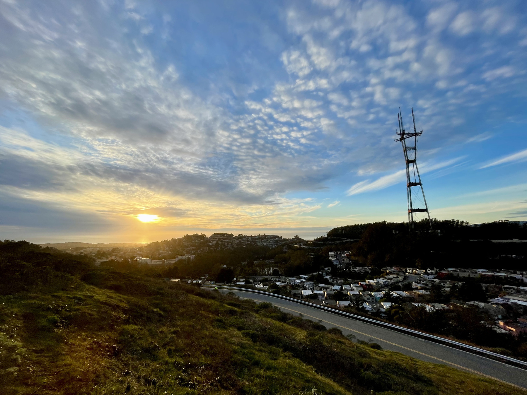 Sunset over the west side of San Francisco from Twin Peaks